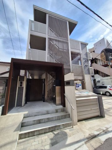 クレール井土ヶ谷の外観