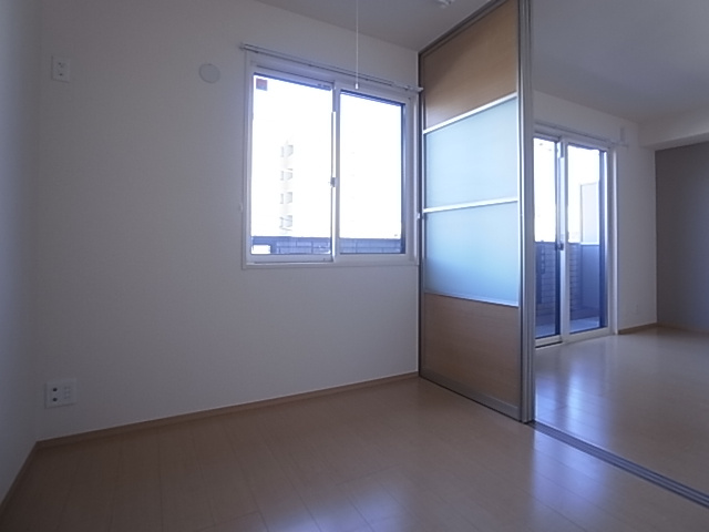 神戸市兵庫区中道通９丁目のアパート