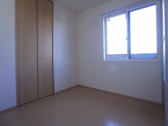 神戸市兵庫区中道通９丁目のアパート