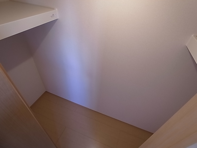 神戸市兵庫区中道通９丁目のアパートの収納|ウォークインクローゼット