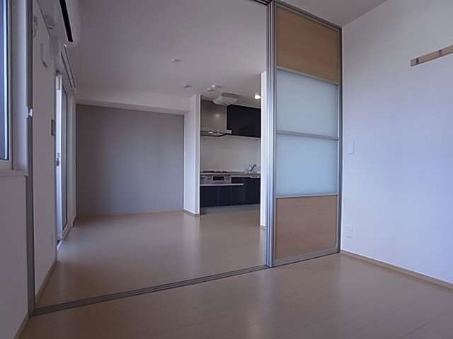 神戸市兵庫区中道通９丁目のアパートの内装|洋室・リビング