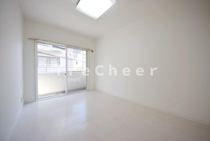 エルミ千駄木の居間・リビング