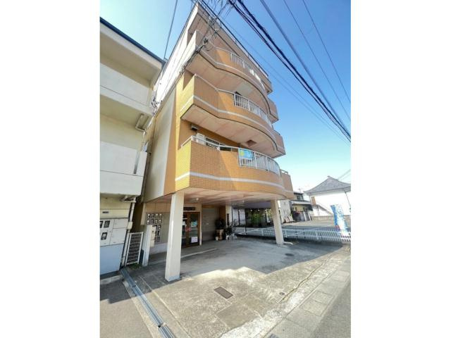 ローズレジデンス西八代の外観