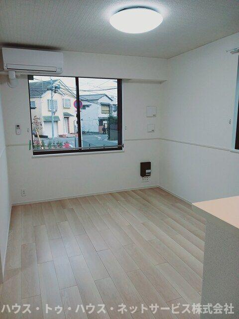 イーストフィールドⅠの居間・リビング