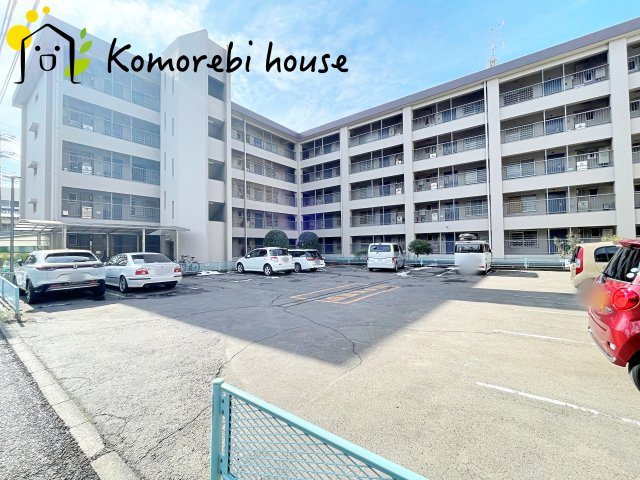 大宮植竹住宅の駐車場|駐車場の用意があります