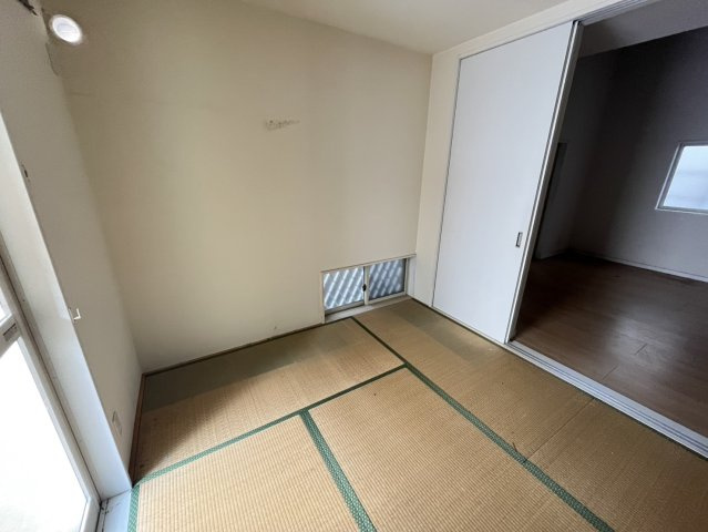 瓦宮二丁目中古戸建の和室