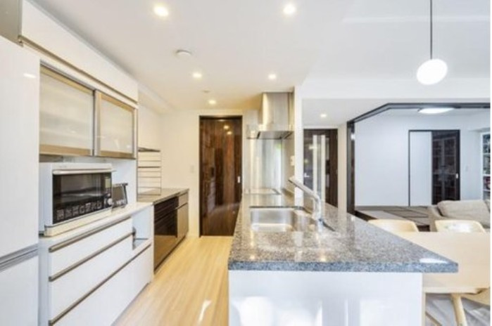 【居間・リビング】