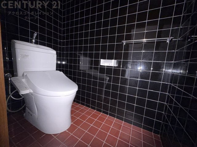 清潔感のあるトイレです