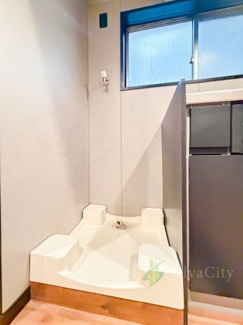 【防犯設備】 | マンション高田馬場 | エレベーター内モニター