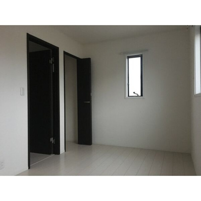 【洋室】 | カーレッジ | きれいな洋室です