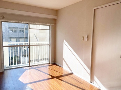 【洋室】 | フォートレスフタミ | 全居室エアコン設置可のため、快適に暮らせます