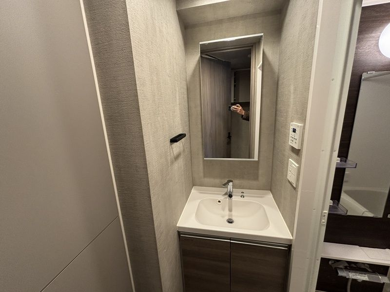 ディームス根岸の独立洗面台