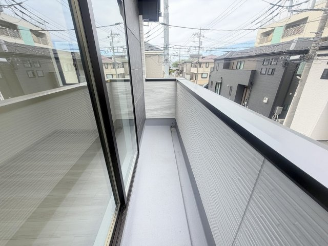 三郷市上彦名　新築戸建　全1棟のバルコニー|北向きバルコニー