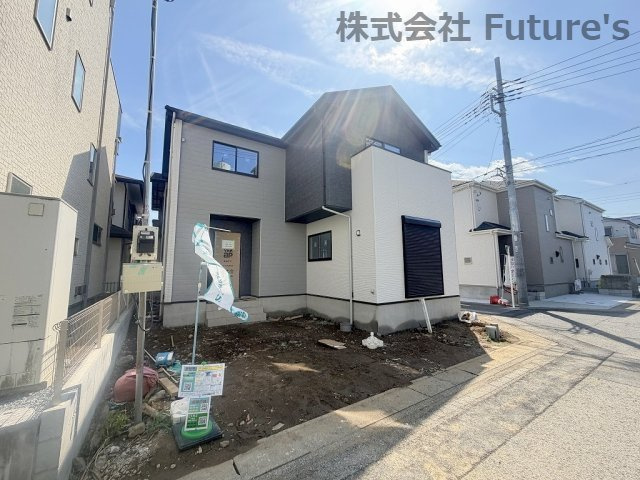 三郷市上彦名　新築戸建　全1棟の外観|現地の写真になります。