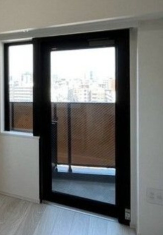 ザ・ライオンズミレス蔵前のバルコニー