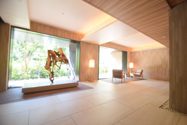 ザ・ライオンズミレス蔵前のロビー