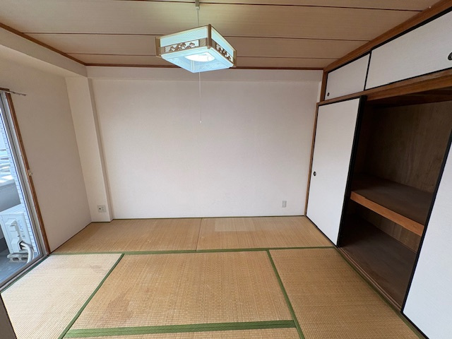 笹屋マンションの和室
