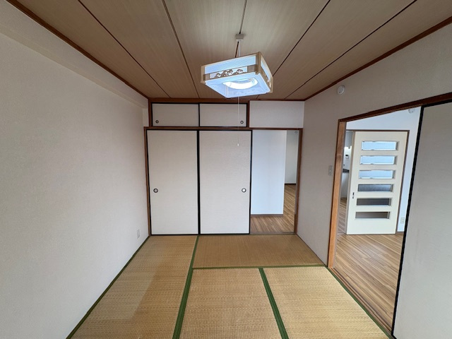 笹屋マンションの和室