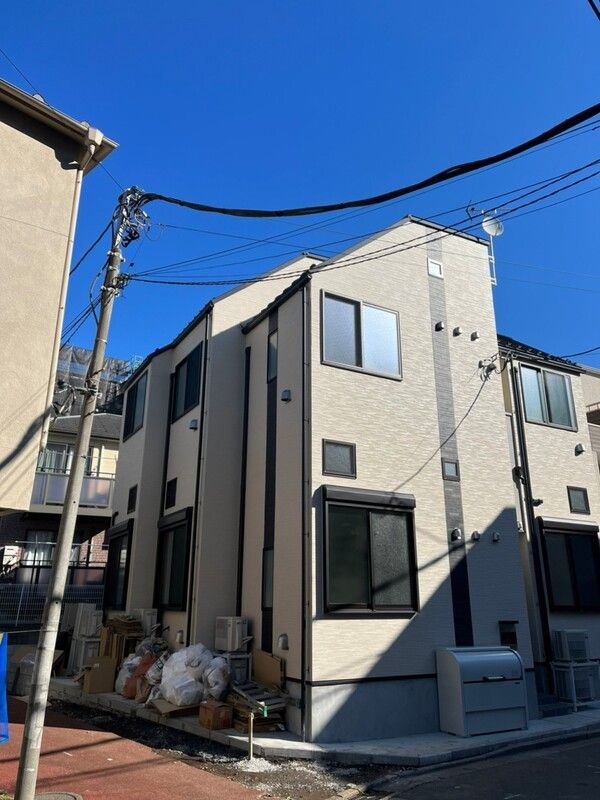 メゾン・ド・エラブル(ﾒｿﾞﾝﾄﾞｴﾗﾌﾞﾙ)