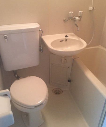 ルーブル新宿の浴室