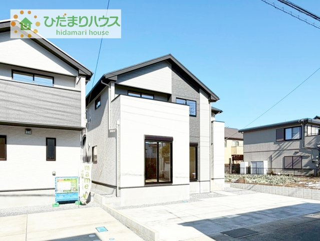 【外観】 | 取手市井野9期　新築戸建　2号棟 | 是非一度、ご家族そろってご内覧ください♪