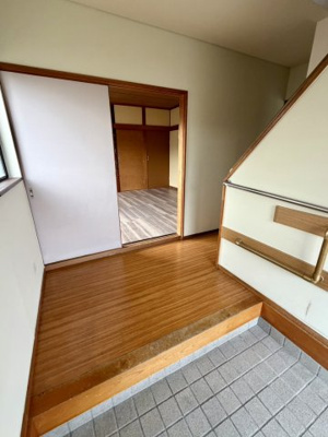 【玄関】 | 高野口町名倉戸建