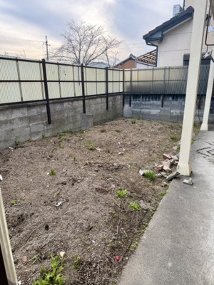 【庭】 | 高野口町名倉戸建