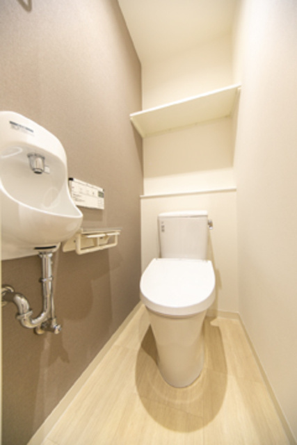 Ｃｏｕｒｔ　Ｈａｔｓｕｄａｉのトイレ|※写真は同タイプ住戸です。