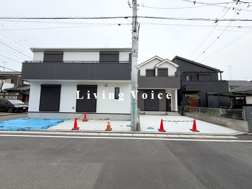 【外観】 | 【仲介手数料０円】相模原市南区相模台7丁目　新築一戸建て　全3棟 | 全体　相模原市南区相模台7丁目　新築一戸建て　全3棟