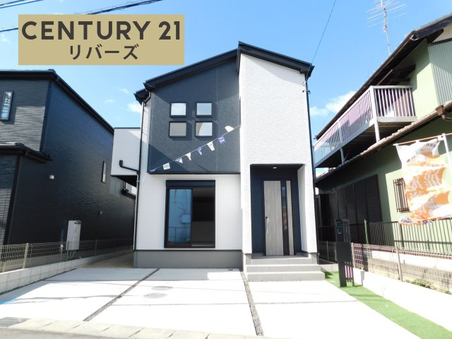 北名古屋市中之郷八反の新築一戸建の外観|☆４号棟☆　　新価格！！　いつでもご案内出来ます♪（お問合せ当日、平日、水曜、夜間もＯＫ）　駐車並列２台ＯＫ！　全居室南向き！　書斎完備♪　広々ＬＤＫ約１８．０帖！　小学校徒歩５分！