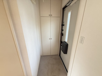 【玄関】 | カーサフェリーチェB