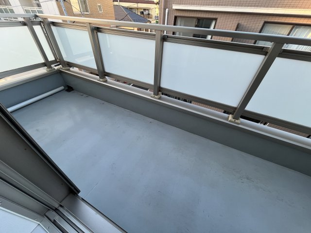 【バルコニー】