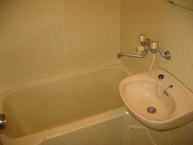 洗面台もついて便利