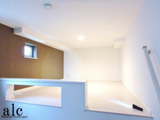 KONZ　HOUSEの収納|ロフト部分収納設備　同仕様