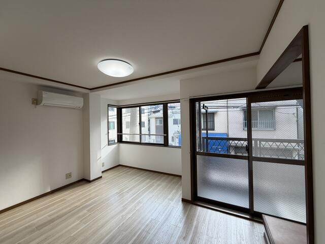 ＫＫビルのバルコニー