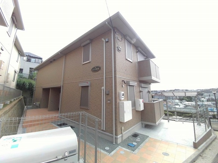 スリジェ横濱・エクラ横濱/ エクラ横濱