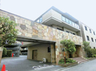 ライオンズマンション国領の画像