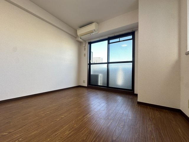 エスポワール東進の居間・リビング