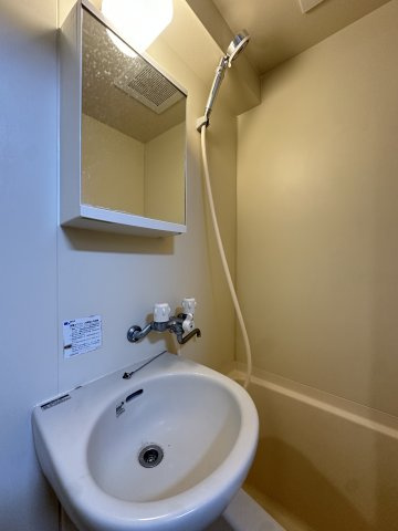 エスポワール東進の洗面所