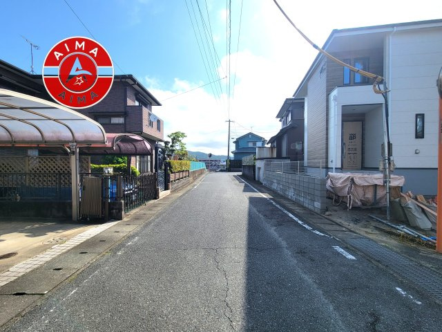 筑紫野市大字永岡第1-1棟（1号棟）　の前面道路含む現地写真|前面道路です。