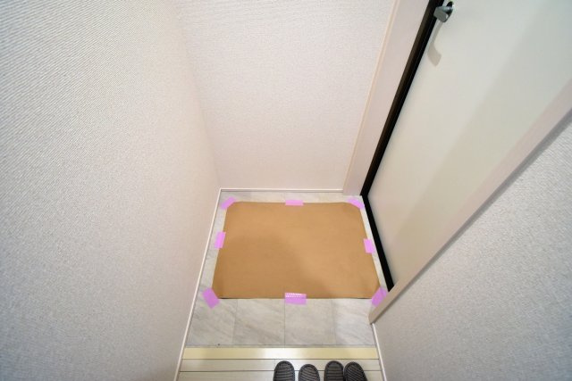 フジパレス甲子園Ⅲ番館の玄関