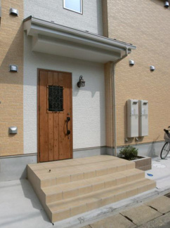 【エントランス】