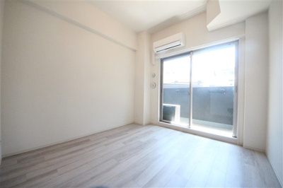 【居間・リビング】 | グランカリテ九条南