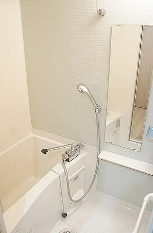 リトルズトーンラシクラス平和公園の浴室