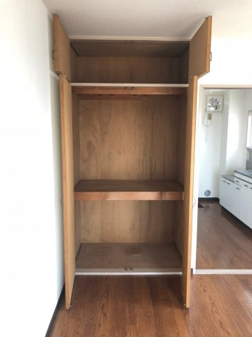 クイーンズヒルの収納|大きなスペースがあり、収納には困りません