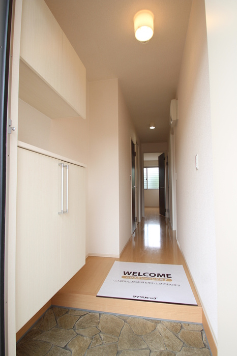 ボナールコートの玄関