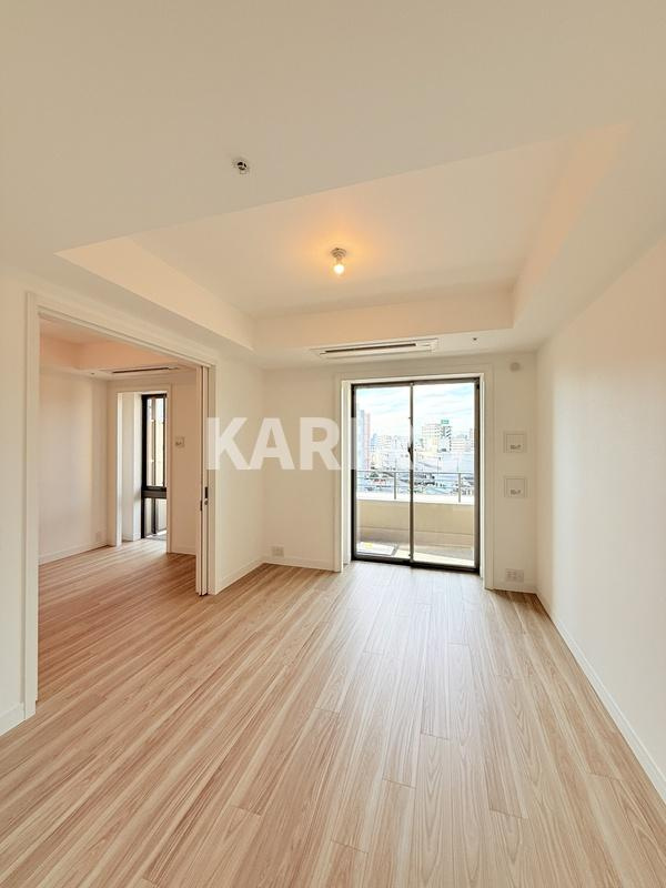 グラングリーン大阪　ＴＨＥ　ＮＯＲＴＨ　ＲＥＳＩＤＥＮＣＥの居間・リビング