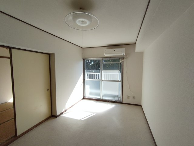 マンションＨＵの居間・リビング