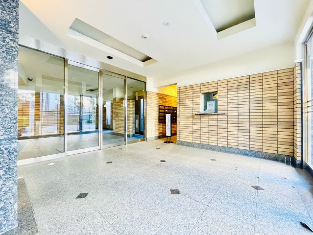 藤ケ丘シティハウスのエントランス|エントランス(中)②