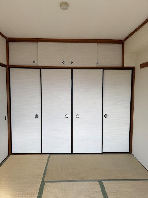 セントラーレ鳥が丘の収納